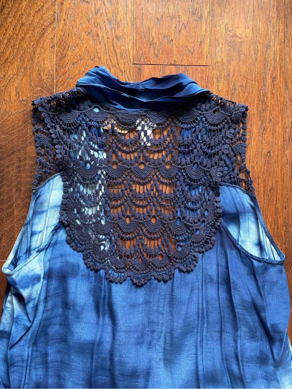 Chico's Blue Silky Tie-Dye Crochet Kimono | Size 2 | Cover Up - Picture 6 of 11